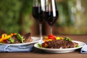 why-beef-steak-and-red-wine-go-well-together